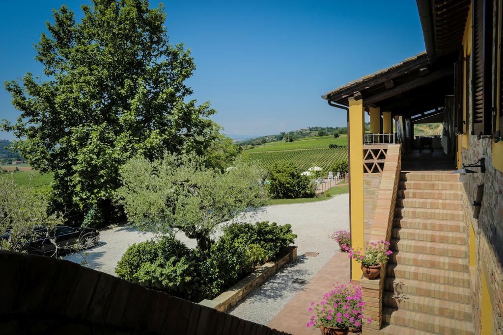 Agriturismo Il Divin Casale Torgiano Ngoại thất bức ảnh
